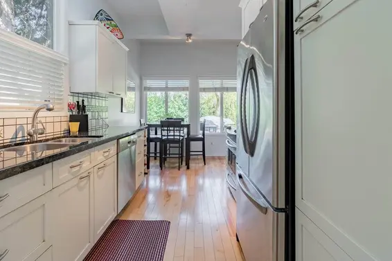 1715 Rufus Drive, North Vancouver For Sale - image 4