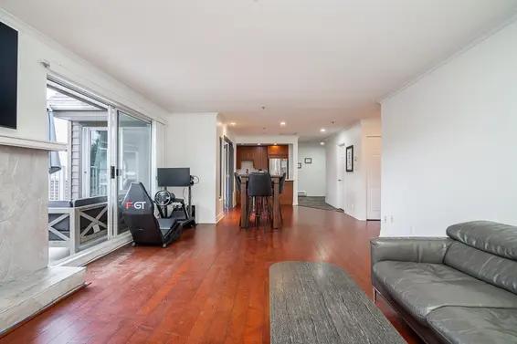 405 1000 Bowron Court, North Vancouver For Sale - image 15