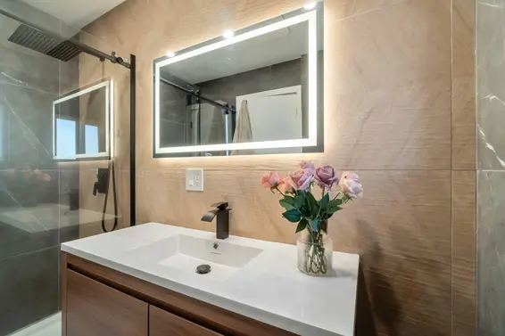 3837 Sunnycrest Drive, North Vancouver For Sale - image 7