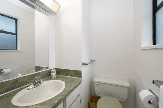 3875 Regent Avenue, North Vancouver For Sale - image 14