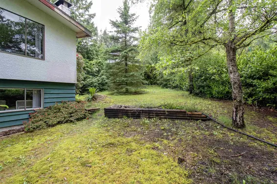 3875 Regent Avenue, North Vancouver For Sale - image 25