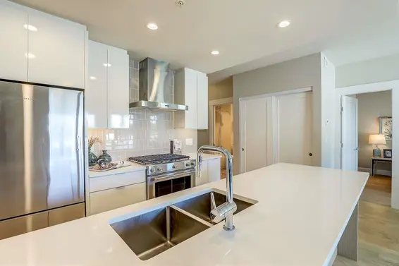 413 1496 Charlotte Road, Vancouver For Sale - image 11