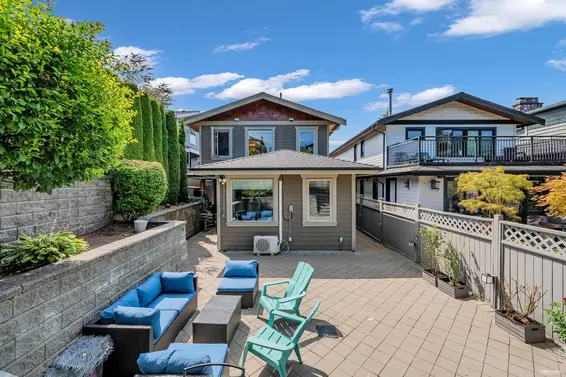 1123 Keith Road, West Vancouver For Sale - image 31