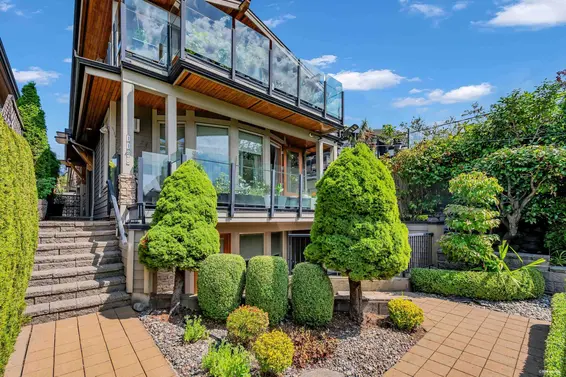 1123 Keith Road, West Vancouver For Sale - image 36