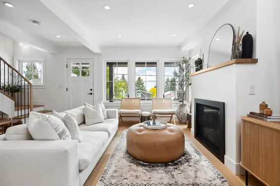230 East 28 Street, North Vancouver For Sale - image 5