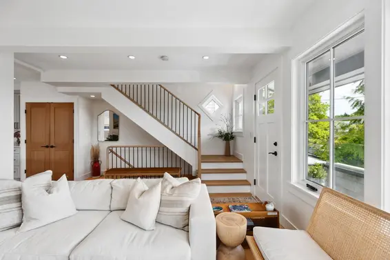 230 East 28 Street, North Vancouver For Sale - image 7