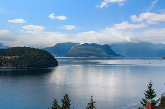 8683 Seascape Drive, West Vancouver For Sale - image 24