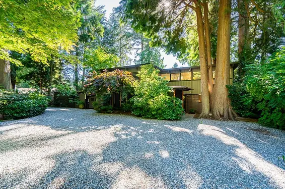 6070 Marine Drive, West Vancouver For Sale - image 21