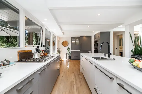 6070 Marine Drive, West Vancouver For Sale - image 4