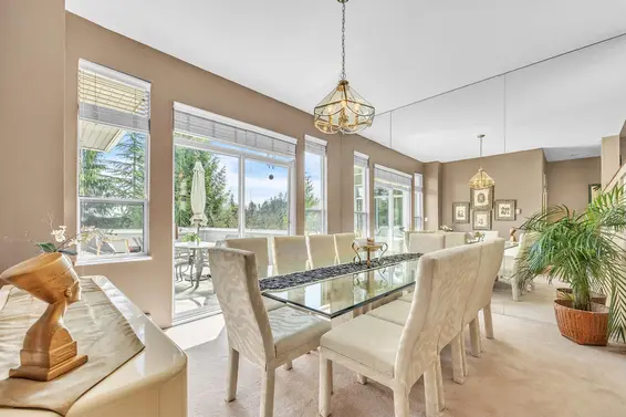 531 Tempe Crescent, North Vancouver For Sale - image 12