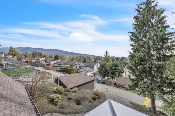 531 Tempe Crescent, North Vancouver For Sale - image 21