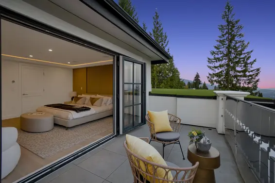 1419 Bramwell Road, West Vancouver For Sale - image 25