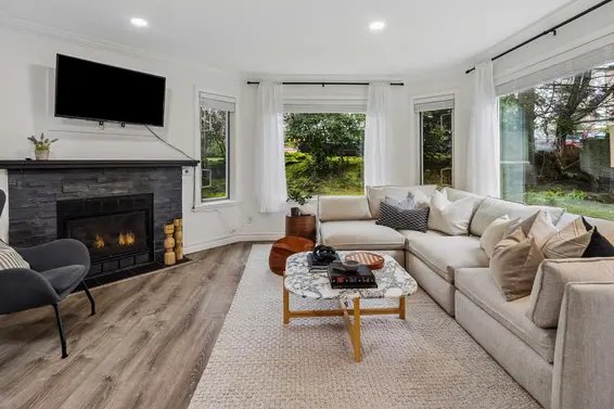 107 175 West 4th Street, North Vancouver For Sale - image 2