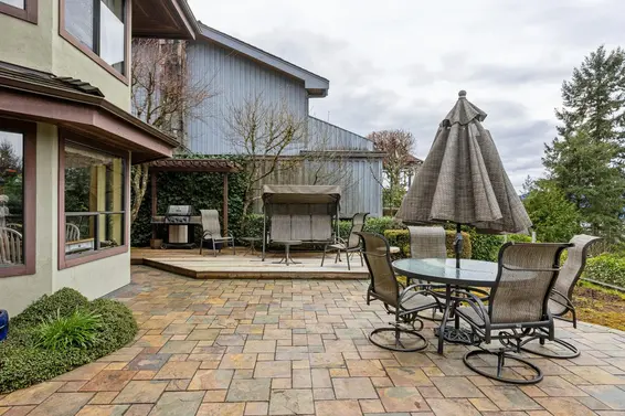 5180 Meadfeild Road, West Vancouver For Sale - image 19