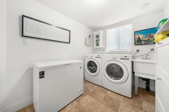 1216 Plateau Drive, North Vancouver For Sale - image 21