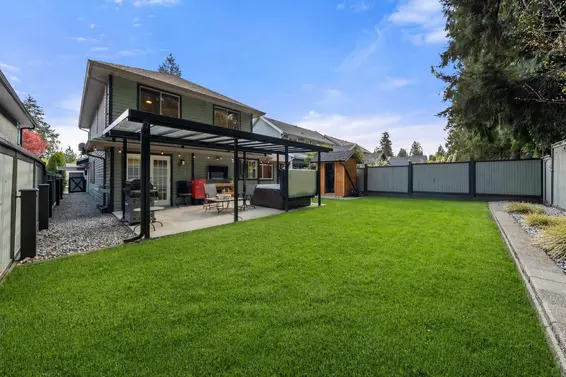 1216 Plateau Drive, North Vancouver For Sale - image 3