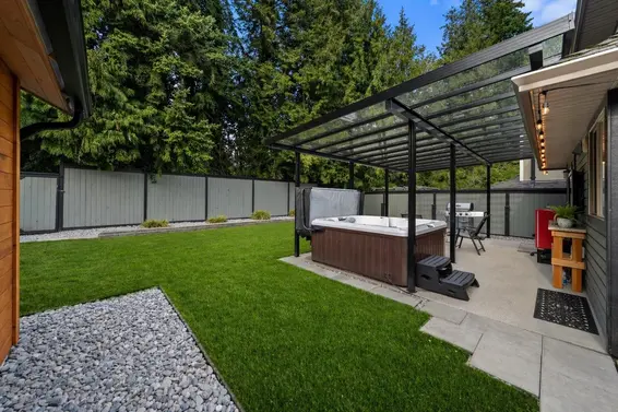 1216 Plateau Drive, North Vancouver For Sale - image 4