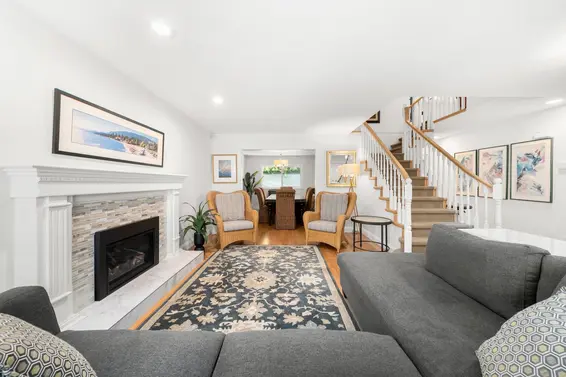 1216 Plateau Drive, North Vancouver For Sale - image 7