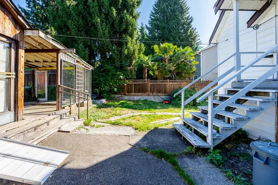 618 East 4Th Street, North Vancouver For Sale - image 13