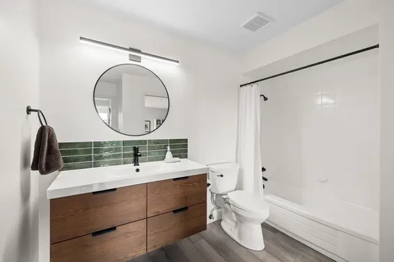 610 1000 Bowron Court, North Vancouver For Sale - image 19