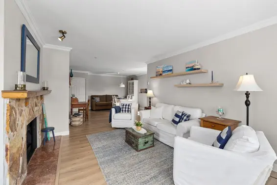 610 1000 Bowron Court, North Vancouver For Sale - image 4