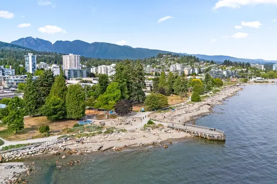 1733 Fulton Avenue, West Vancouver For Sale - image 38