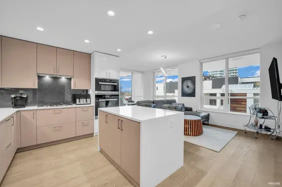 203 1632 Lions Gate Lane, North Vancouver For Sale - image 6