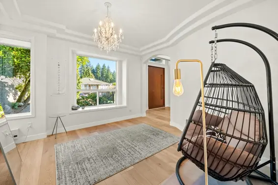 1725 Orkney Place, North Vancouver For Sale - image 15