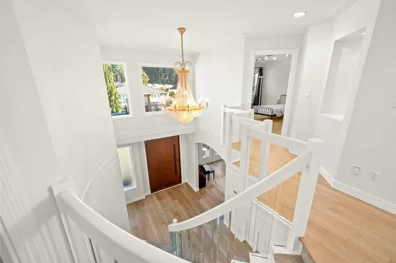 1725 Orkney Place, North Vancouver For Sale - image 16