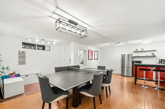 1725 Orkney Place, North Vancouver For Sale - image 30