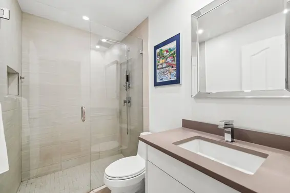 1725 Orkney Place, North Vancouver For Sale - image 32