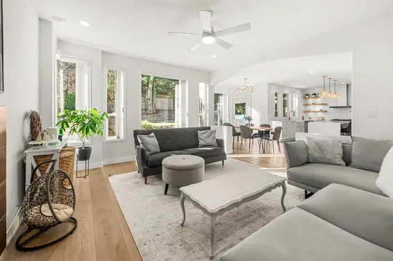 1725 Orkney Place, North Vancouver For Sale - image 5