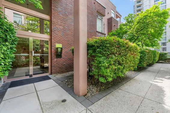 402 2271 Bellevue Avenue, West Vancouver For Sale - image 38