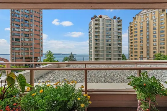 402 2271 Bellevue Avenue, West Vancouver For Sale - image 5