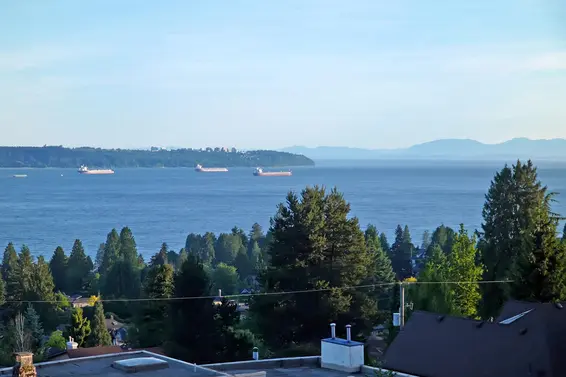 2370 Palmerston Avenue, West Vancouver For Sale - image 16