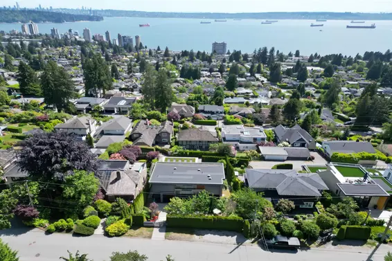 2370 Palmerston Avenue, West Vancouver For Sale - image 38