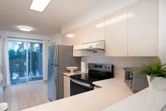 10 815 Tobruck Avenue, North Vancouver For Sale - image 17