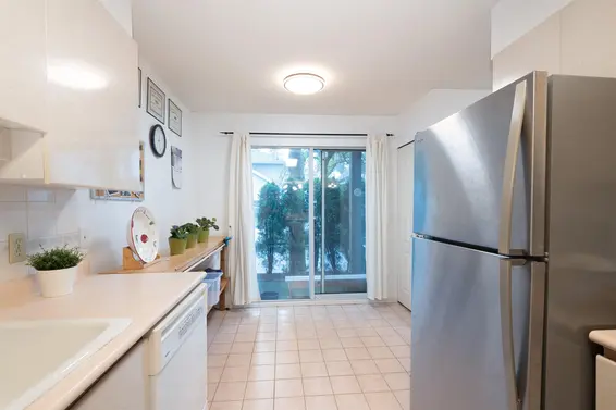 10 815 Tobruck Avenue, North Vancouver For Sale - image 19