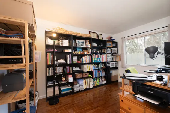 10 815 Tobruck Avenue, North Vancouver For Sale - image 30