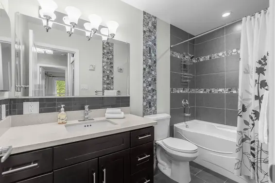 830 Hendecourt Road, North Vancouver For Sale - image 22