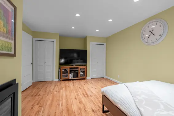 830 Hendecourt Road, North Vancouver For Sale - image 25