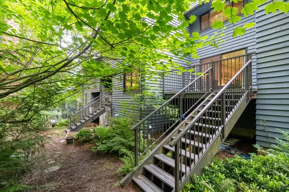 830 Hendecourt Road, North Vancouver For Sale - image 28