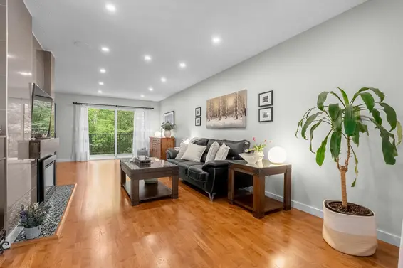 830 Hendecourt Road, North Vancouver For Sale - image 4