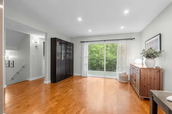 830 Hendecourt Road, North Vancouver For Sale - image 5