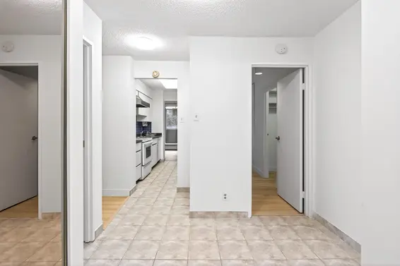 504 2024 Fullerton Avenue, North Vancouver For Sale - image 31