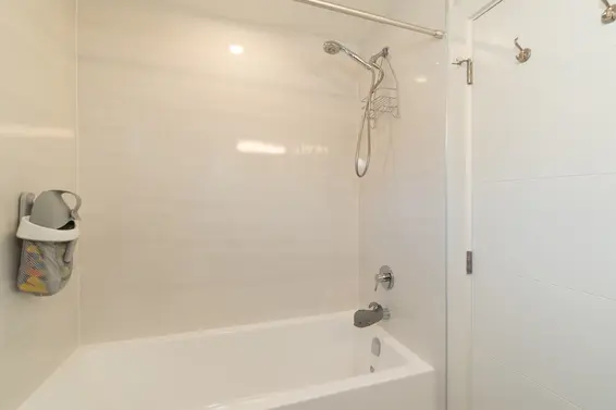 8 933 Premier Street, North Vancouver For Sale - image 25