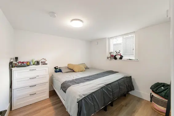 1956 Westview Drive, North Vancouver For Sale - image 34