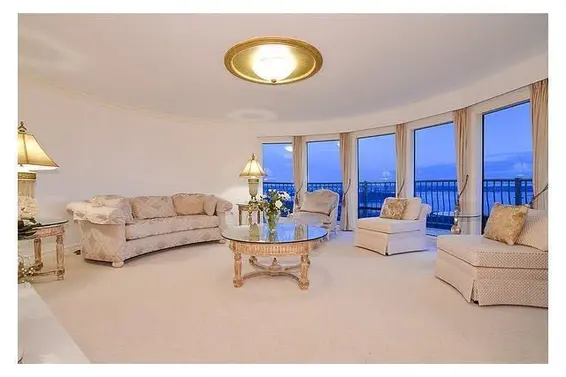 1359 Whitby Road, West Vancouver For Sale - image 4