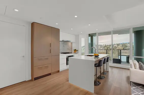 901 1500 Fern Street, North Vancouver For Sale - image 3