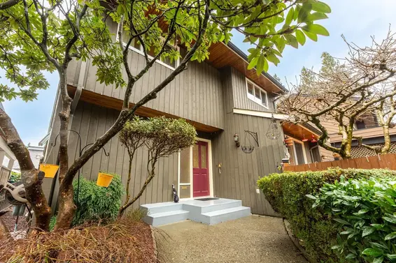 1505 Lynn Valley Road, North Vancouver